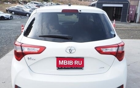 Toyota Vitz, 2017 год, 650 888 рублей, 4 фотография