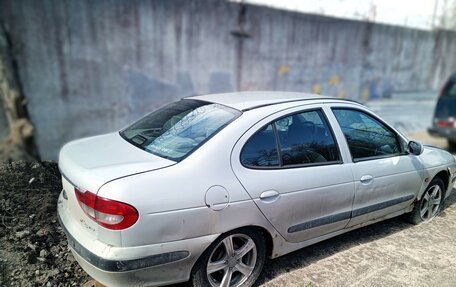Renault Megane II, 2002 год, 100 000 рублей, 2 фотография