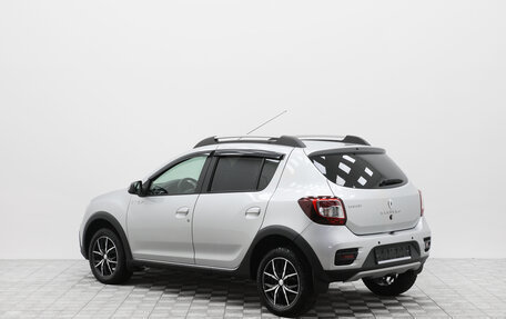 Renault Sandero II рестайлинг, 2019 год, 990 000 рублей, 4 фотография