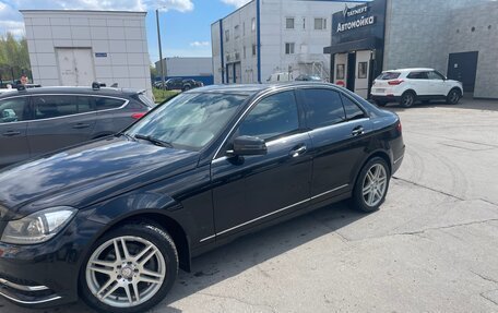 Mercedes-Benz C-Класс, 2013 год, 1 500 000 рублей, 2 фотография