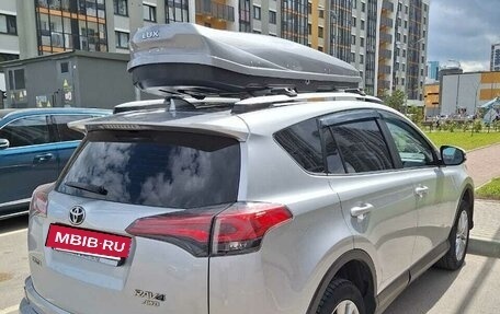 Toyota RAV4, 2018 год, 3 050 000 рублей, 3 фотография