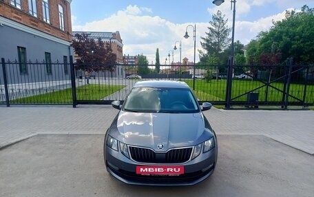 Skoda Octavia, 2019 год, 1 595 000 рублей, 3 фотография