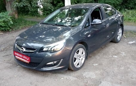Opel Astra J, 2012 год, 920 000 рублей, 2 фотография