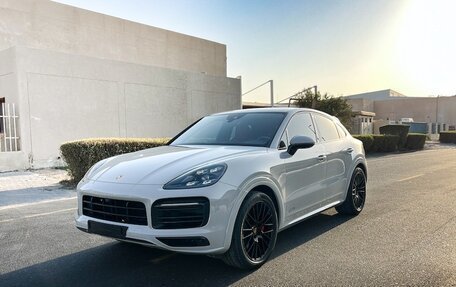 Porsche Cayenne III, 2022 год, 14 645 000 рублей, 2 фотография