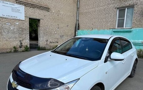 Chevrolet Cruze II, 2013 год, 790 000 рублей, 3 фотография