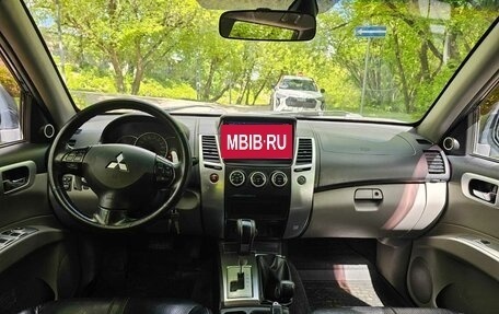 Mitsubishi Pajero Sport II рестайлинг, 2011 год, 1 570 000 рублей, 3 фотография