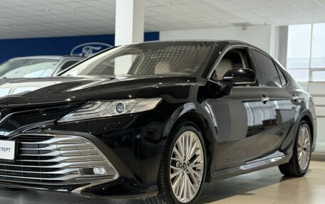 Toyota Camry, 2018 год, 2 555 000 рублей, 6 фотография