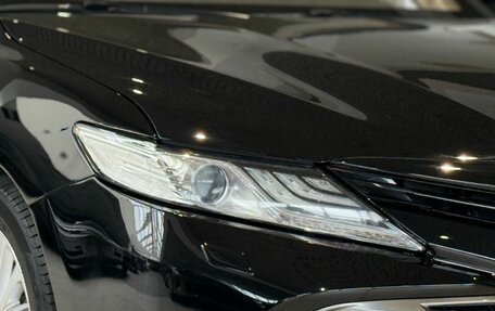 Toyota Camry, 2018 год, 2 555 000 рублей, 8 фотография