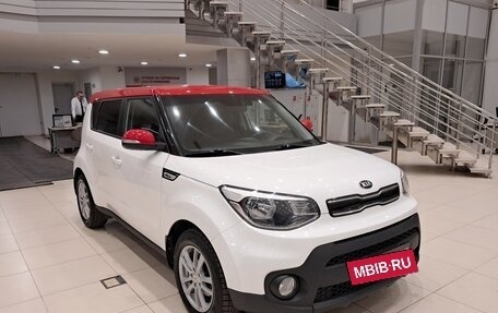 KIA Soul II рестайлинг, 2018 год, 1 535 000 рублей, 3 фотография