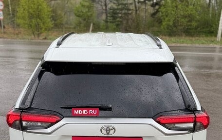 Toyota RAV4, 2021 год, 3 850 000 рублей, 9 фотография