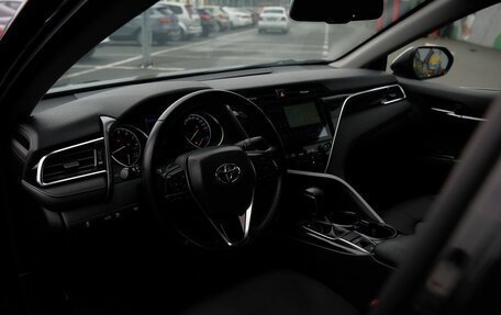 Toyota Camry, 2018 год, 2 628 700 рублей, 5 фотография