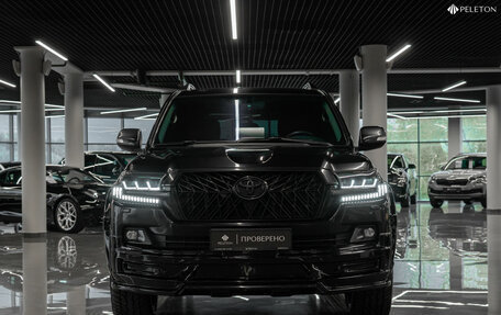 Toyota Land Cruiser 200, 2015 год, 5 000 000 рублей, 3 фотография