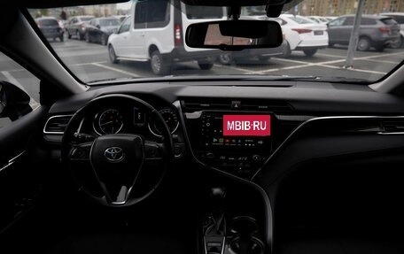 Toyota Camry, 2018 год, 2 628 700 рублей, 6 фотография