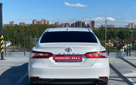 Toyota Camry, 2019 год, 2 599 000 рублей, 4 фотография