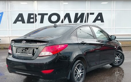 Hyundai Solaris II рестайлинг, 2011 год, 530 000 рублей, 2 фотография