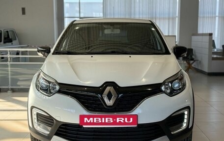 Renault Kaptur I рестайлинг, 2016 год, 1 200 000 рублей, 2 фотография