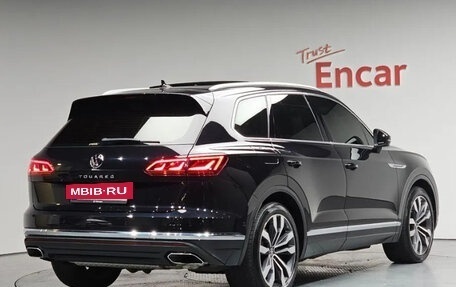 Volkswagen Touareg III, 2024 год, 9 860 000 рублей, 2 фотография