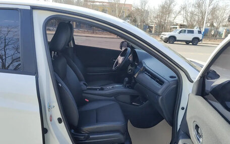 Honda Vezel, 2021 год, 1 495 017 рублей, 4 фотография