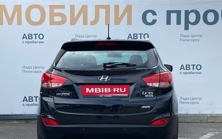 Hyundai ix35 I рестайлинг, 2010 год, 1 030 000 рублей, 4 фотография