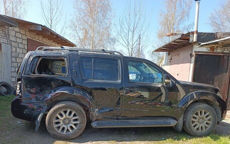 Nissan Pathfinder, 2010 год, 689 000 рублей, 2 фотография