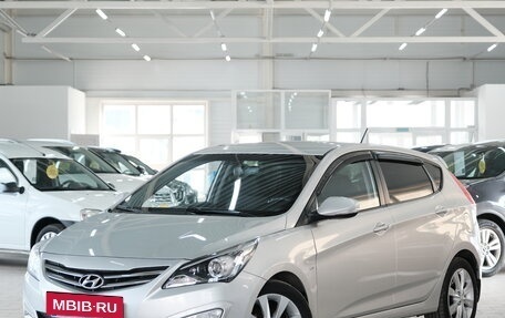 Hyundai Solaris II рестайлинг, 2014 год, 1 249 000 рублей, 2 фотография