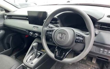 Honda Vezel, 2022 год, 1 895 000 рублей, 3 фотография