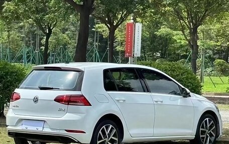 Volkswagen Golf VII, 2020 год, 1 277 000 рублей, 3 фотография