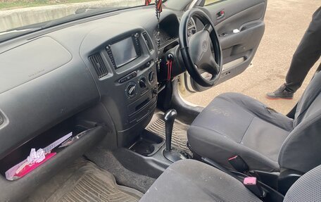 Toyota Probox I, 2013 год, 550 000 рублей, 2 фотография