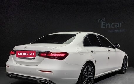 Mercedes-Benz E-Класс, 2021 год, 2 871 000 рублей, 3 фотография