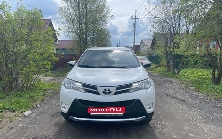 Toyota RAV4, 2014 год, 1 700 000 рублей, 2 фотография