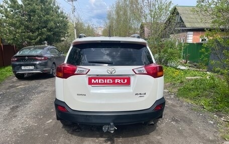 Toyota RAV4, 2014 год, 1 700 000 рублей, 4 фотография