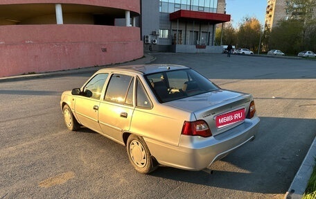 Daewoo Nexia I рестайлинг, 2012 год, 150 000 рублей, 2 фотография