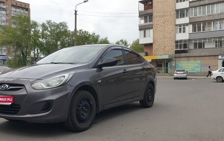 Hyundai Solaris II рестайлинг, 2011 год, 550 000 рублей, 3 фотография