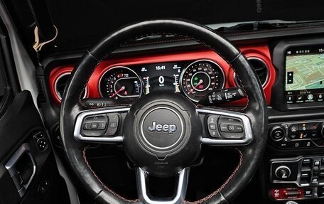 Jeep Wrangler, 2021 год, 3 300 000 рублей, 10 фотография