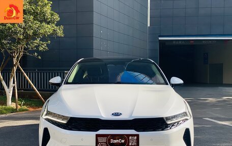 KIA K5, 2020 год, 1 450 000 рублей, 2 фотография