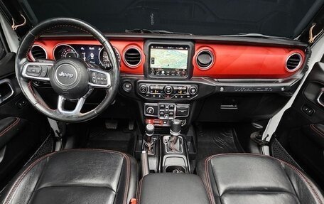 Jeep Wrangler, 2021 год, 3 300 000 рублей, 9 фотография