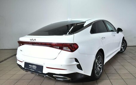 KIA K5, 2022 год, 2 300 000 рублей, 3 фотография