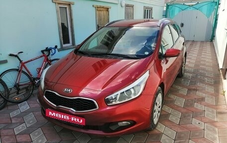 KIA cee'd III, 2012 год, 800 000 рублей, 2 фотография