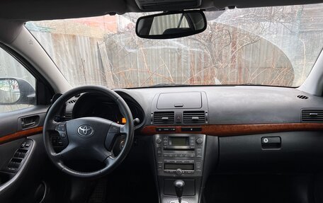 Toyota Avensis III рестайлинг, 2007 год, 750 000 рублей, 4 фотография