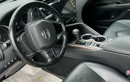 Toyota Camry, 2019 год, 2 650 000 рублей, 9 фотография