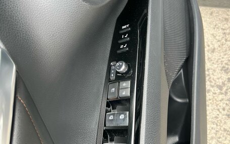 Toyota Camry, 2019 год, 2 650 000 рублей, 11 фотография