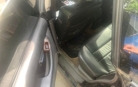 Subaru Legacy III, 2000 год, 300 000 рублей, 3 фотография