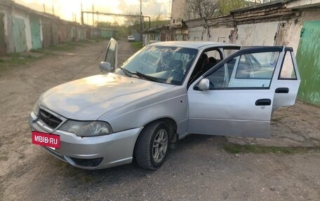 Daewoo Nexia I рестайлинг, 2011 год, 110 000 рублей, 4 фотография