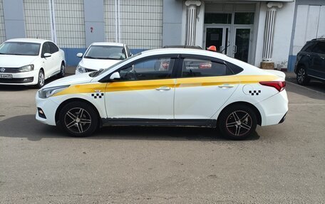 Hyundai Solaris II рестайлинг, 2019 год, 800 000 рублей, 2 фотография