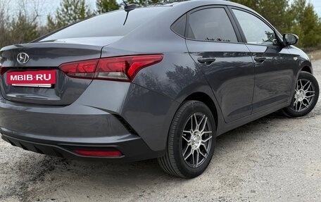 Hyundai Solaris II рестайлинг, 2021 год, 1 630 000 рублей, 2 фотография