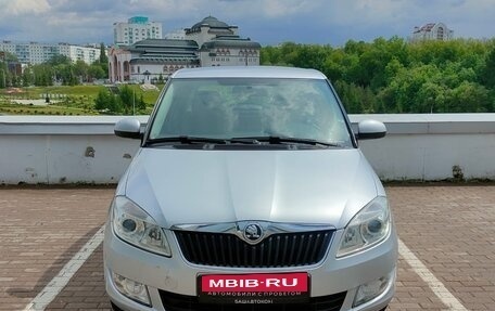 Skoda Fabia II, 2013 год, 630 000 рублей, 2 фотография