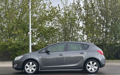 Opel Astra J, 2011 год, 620 000 рублей, 5 фотография