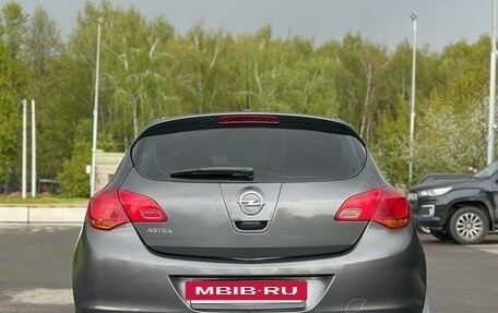 Opel Astra J, 2011 год, 620 000 рублей, 8 фотография