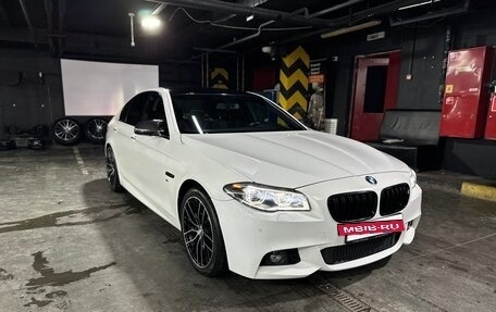 BMW 5 серия, 2015 год, 2 100 000 рублей, 6 фотография