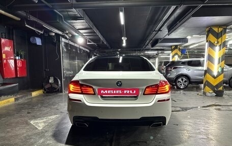 BMW 5 серия, 2015 год, 2 100 000 рублей, 3 фотография